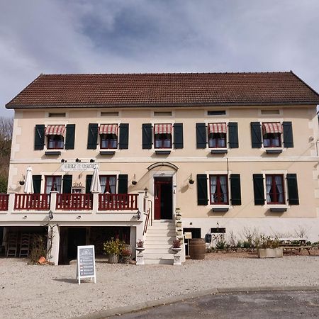 Auberge De La Chaloire La Petite-Verrière Exterior foto